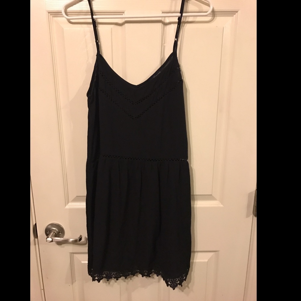 Spaghetti strap black woven dress size: MEDIUM